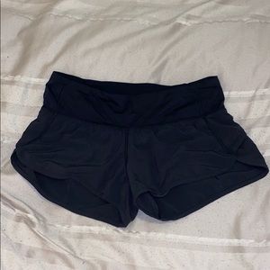 Lululemon Speed Up shorts 2.5”
